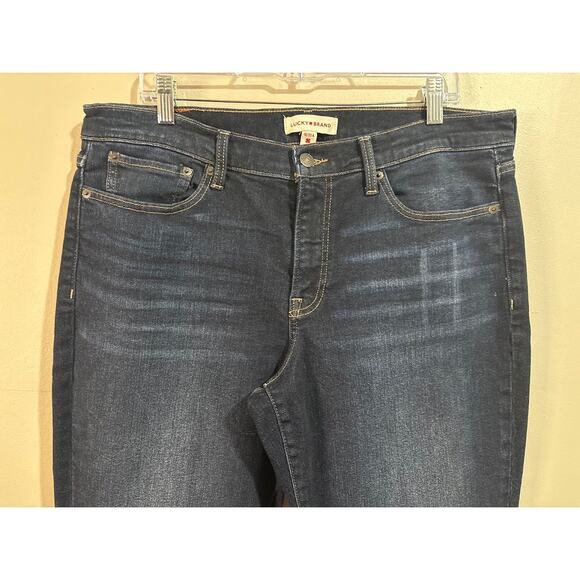 Lucky Brand Women's Dark Wash Sweet Mid-Rise Straight Jeans Size 16 - Picture 2 of 7